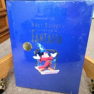 Walt Disney's Masterpiece Fantasia Deluxe Collector's Edition 1991